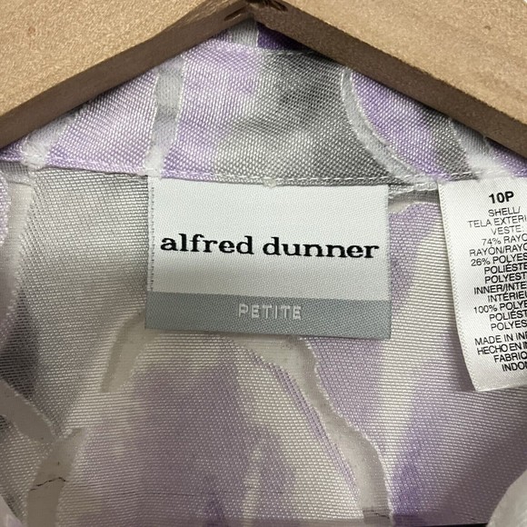 Alfred Dunner Womens Size 10 Petite Purple Gray Floral Sheer Button Down Shirt - Picture 4 of 7